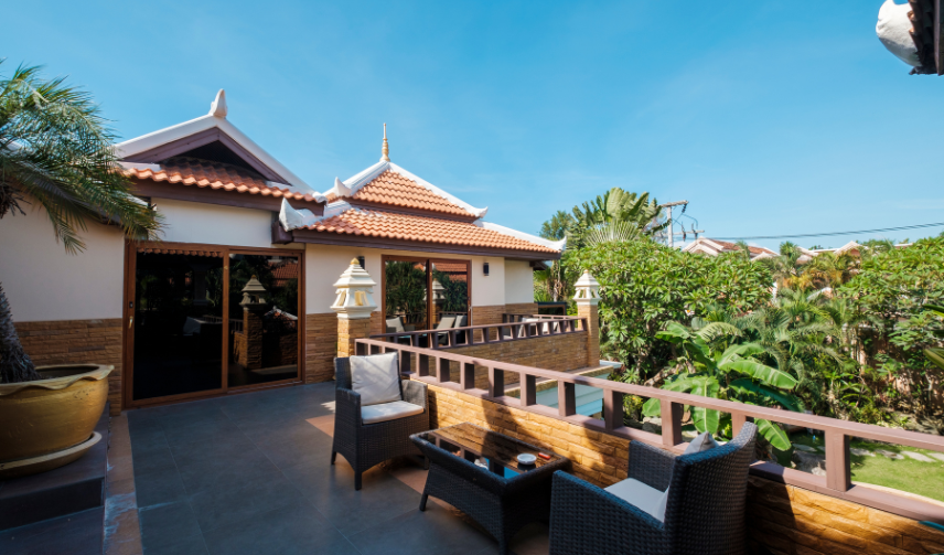Royal Senchi Resort — Akosombo